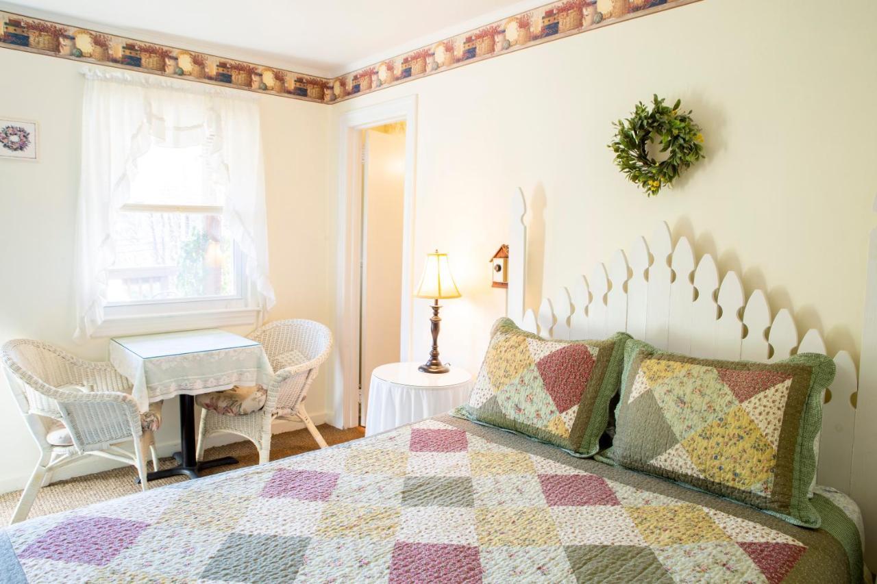 The Chimney Rock Inn & Cottages ภายนอก รูปภาพ